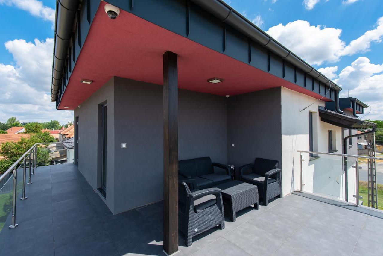 Theresa Vendégház Kiskunmajsa Exterior foto